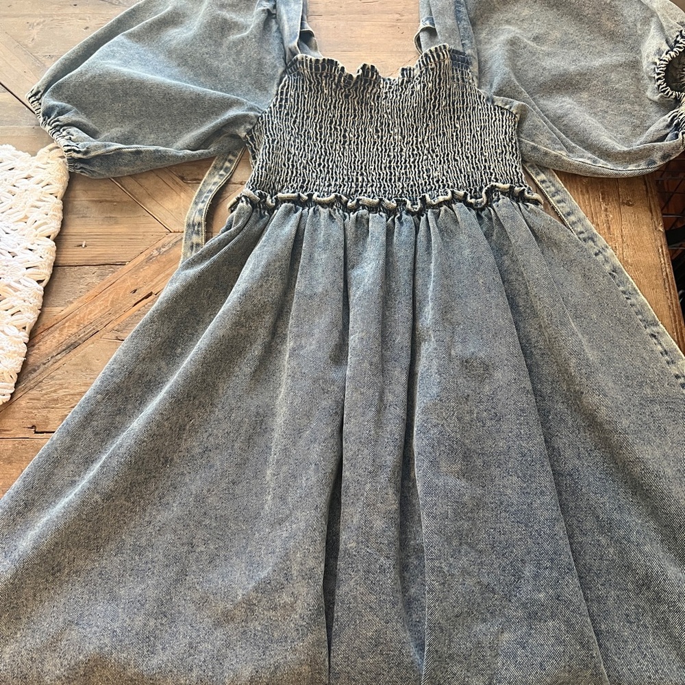 Denim dress